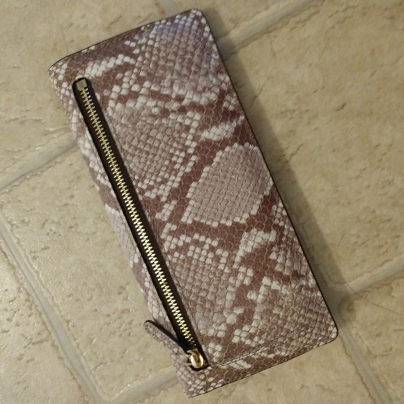 wallet - Picture 4 of 4